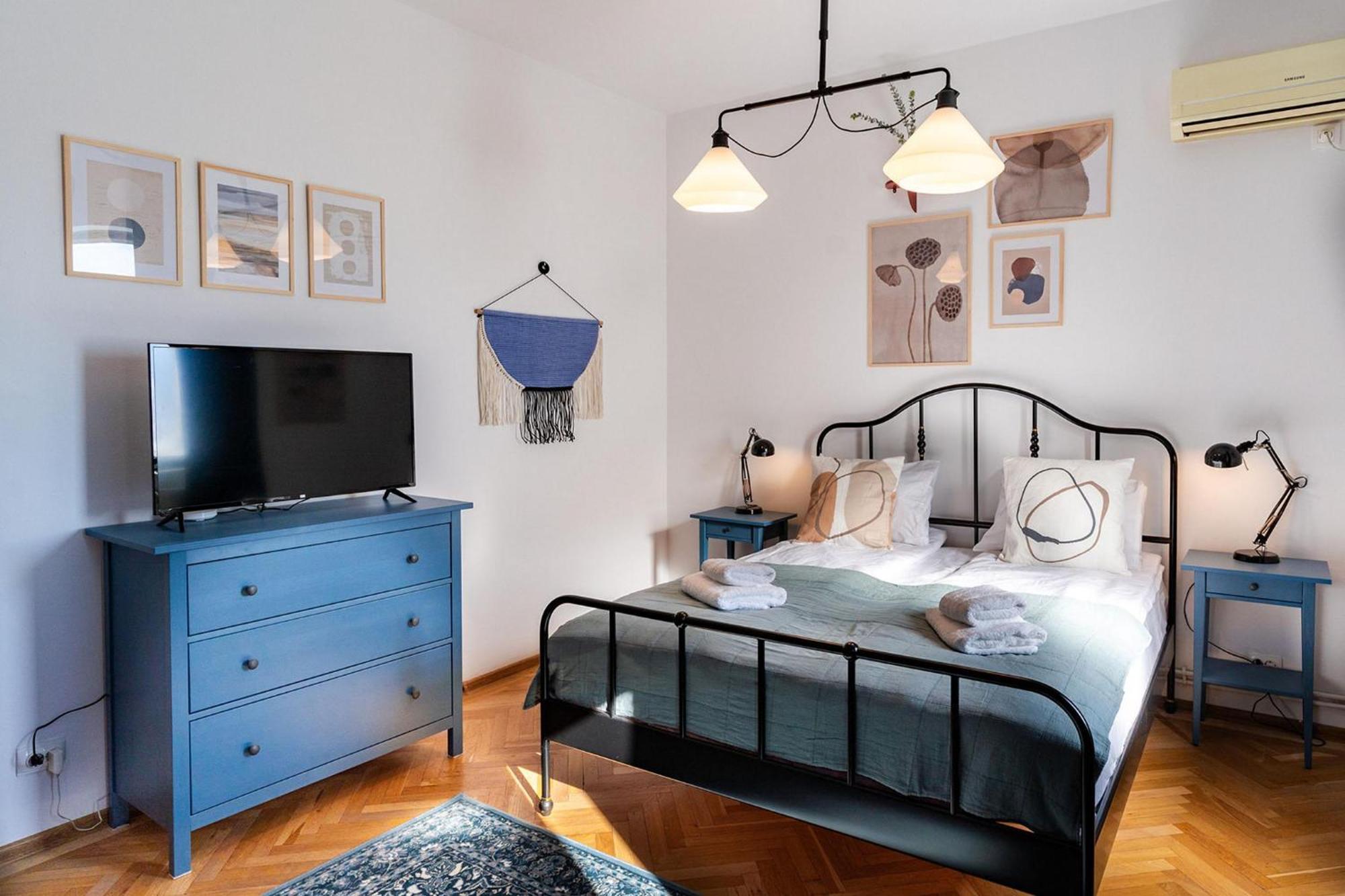 Rezident Eminescu Apartment Bukares Bagian luar foto