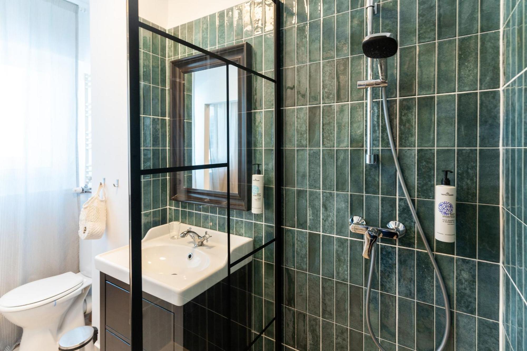 Rezident Eminescu Apartment Bukares Bagian luar foto